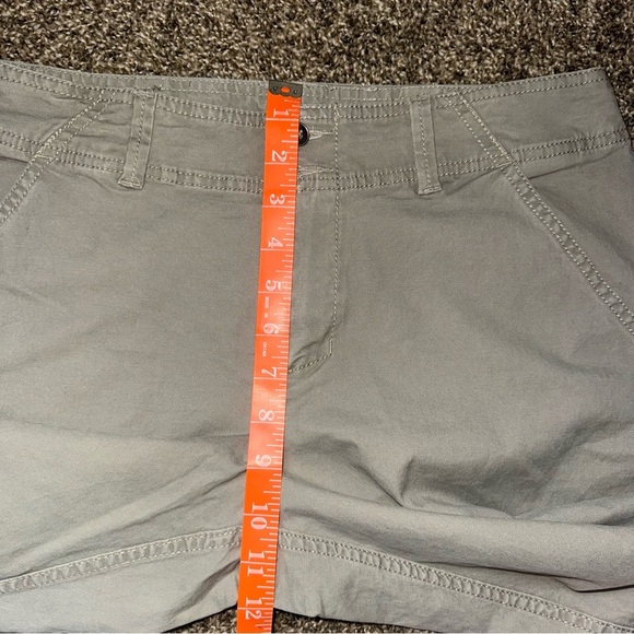 Like new Women’s Columbia bottoms size 8 - Picture 5 of 7